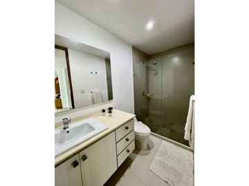 CASA EN EXCLUSIVO CONJUNTO CERRADO FRENTE AL MAR