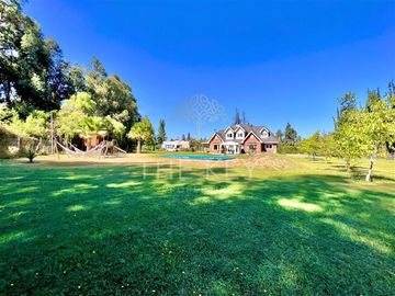 Casa en Venta en Condominio Los Almendros Norte - Calera de Tango