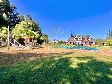 Casa en Venta en Condominio Los Almendros Norte - Calera de Tango