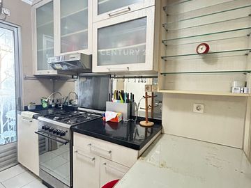 Dijual Apartment Di Kalibata RR 18596