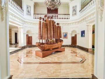 DIJUAL RUMAH LUXURIOUS EUROPEAN CLASSIC NORTRIDGE GOLF SENTUL CITY