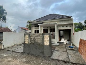 RUMAH MURAH SIAP BANGUN, TANAH LUAS DI BERBAH DEKAT AAU