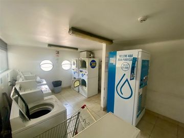 Depto 3 dorm. Avenida Perú, Metro Cerro Blanco, Recoleta