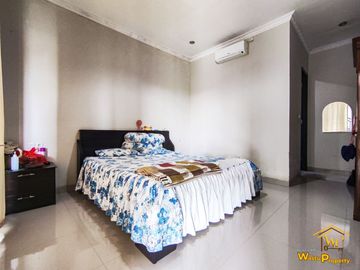 RUMAH MEWAH 3 LANTAI DI JIMBARAN VIEW PATUNG GWK DEKAT UNUD
