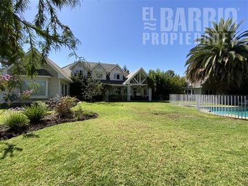 Casa en Venta en Chicureo / Piedra Roja