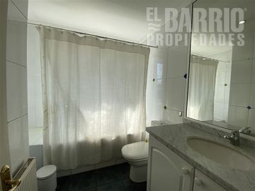 Casa en Venta en Chicureo / Piedra Roja