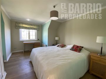 Casa en Venta en Chicureo / Piedra Roja