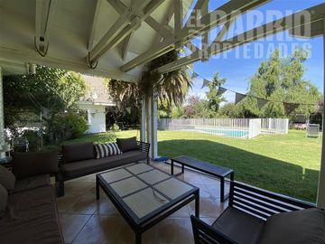 Casa en Venta en Chicureo / Piedra Roja