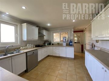 Casa en Venta en Chicureo / Piedra Roja