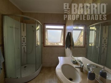 Casa en Venta en Chicureo / Piedra Roja