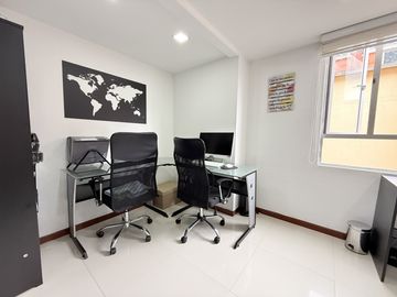 casa en venta en villas de alcalá. Cod V2111