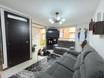 casa en venta en villas de alcalá. Cod V2111