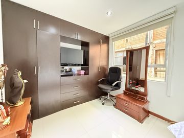 casa en venta en villas de alcalá. Cod V2111