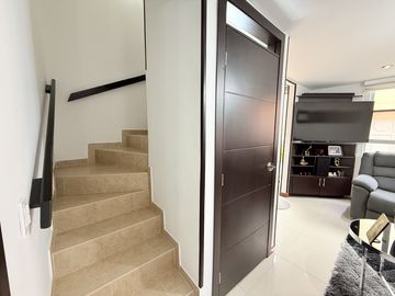 casa en venta en villas de alcalá. Cod V2111
