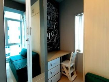 SEWA Apartemen Capitol Park Residence Salemba mingguan/bulanan STUDIO Furnish tinggal bawa koper Hook dekat lift