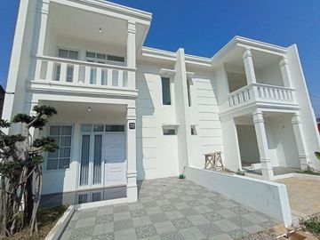 rumah dijual mewah ala resort villa di cinunuk dkt Griya dan GA TOL
