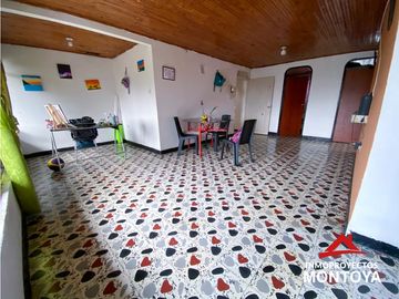Casa comercial en San Fernando, Dosquebradas