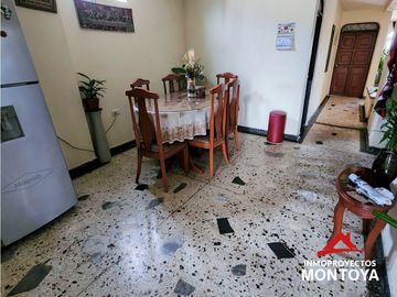 Casa comercial en San Fernando, Dosquebradas