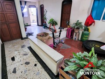 Casa comercial en San Fernando, Dosquebradas