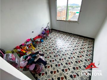 Casa comercial en San Fernando, Dosquebradas