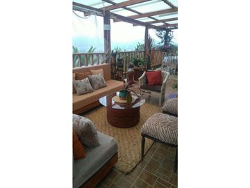HERMOSA FINCA PRODUCTIVA Y DE RECREO EN LA CUMBRE VALLE