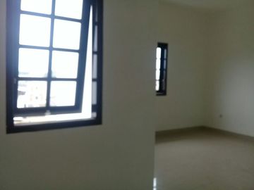Rumah Murah Mewah di Dekat Komplek DKI, Meruya Hanya 1,3 Milyar (Nego)