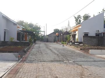 RUMAH MINIMALIS MODERN HANYA 5 MENIT KE RINGROAD SELATAN