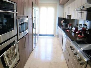 Samborondon Plazalagos Town Center exclusivo departamento de venta