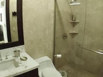 Samborondon Plazalagos Town Center exclusivo departamento de venta