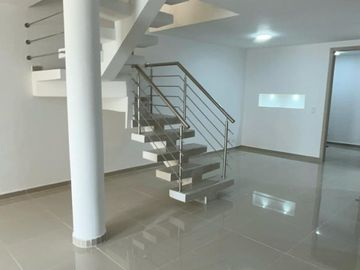 casa en venta en ciudad 2000. Cod V6256