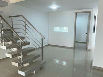 casa en venta en ciudad 2000. Cod V6256