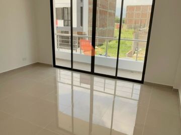 casa en venta en ciudad 2000. Cod V6256