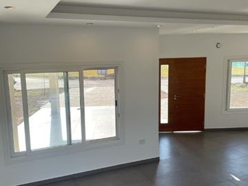 Casa en venta en Canning