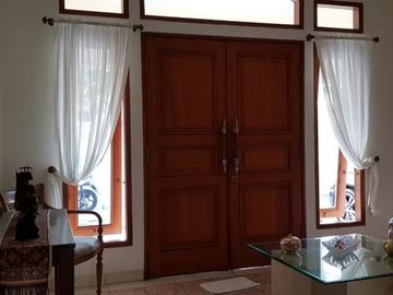 Rumah di Cinere, 2 Unit Rumah, 1Lt dan 2Lt, Puri Cinere