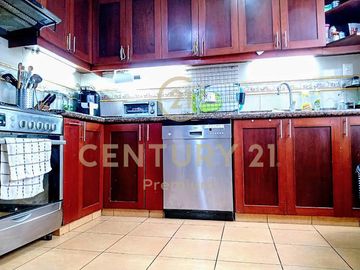 AMPLIO DÚPLEX EN VENTA - SURCO