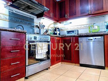 AMPLIO DÚPLEX EN VENTA - SURCO