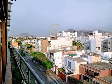 AMPLIO DÚPLEX EN VENTA - SURCO