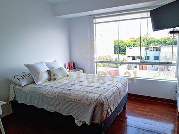 AMPLIO DÚPLEX EN VENTA - SURCO