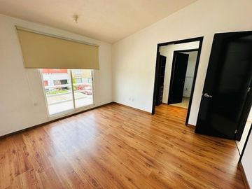 VENTA villa toscana TOLUCA
