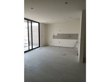Departamentos M