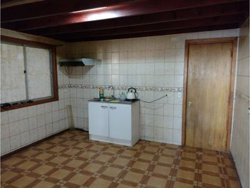 CASA EN CONJUNTO HABITACIONAL EL MIRADOR EN VILLA ALEMANA