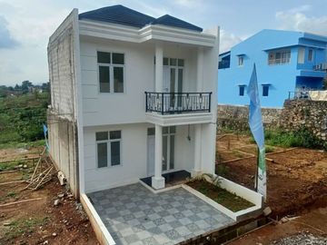 Rumah dijual mewah cantik rasa villa sejuk konsep ala resort di Cinunuk dkt GRiya