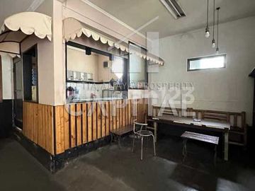Layak Banget Jadi Pilihanmu Rumah Usaha Strategis di Surapati Mainroad