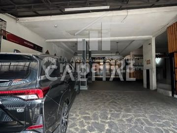 Layak Banget Jadi Pilihanmu Rumah Usaha Strategis di Surapati Mainroad