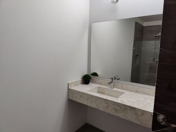 CASA VENTA JURIQUILLA QUERETARO CON ALBERCA