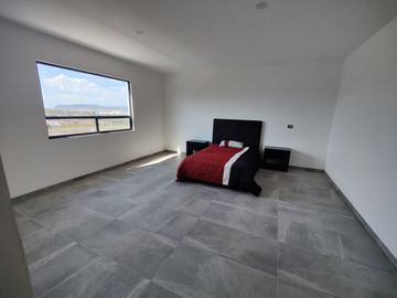 CASA VENTA JURIQUILLA QUERETARO CON ALBERCA