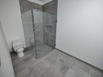 CASA VENTA JURIQUILLA QUERETARO CON ALBERCA