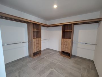 CASA VENTA JURIQUILLA QUERETARO CON ALBERCA