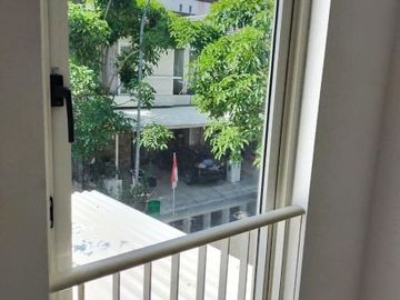 Dijual Rumah 2 Lantai Di Wisata Bukit Mas, Lakarsantri KT