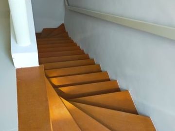 Dijual Rumah 2 Lantai Di Wisata Bukit Mas, Lakarsantri KT